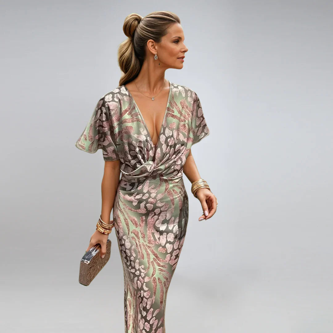 Kelsey - Rochie lungă cu decolteu în V și detaliu răsucit