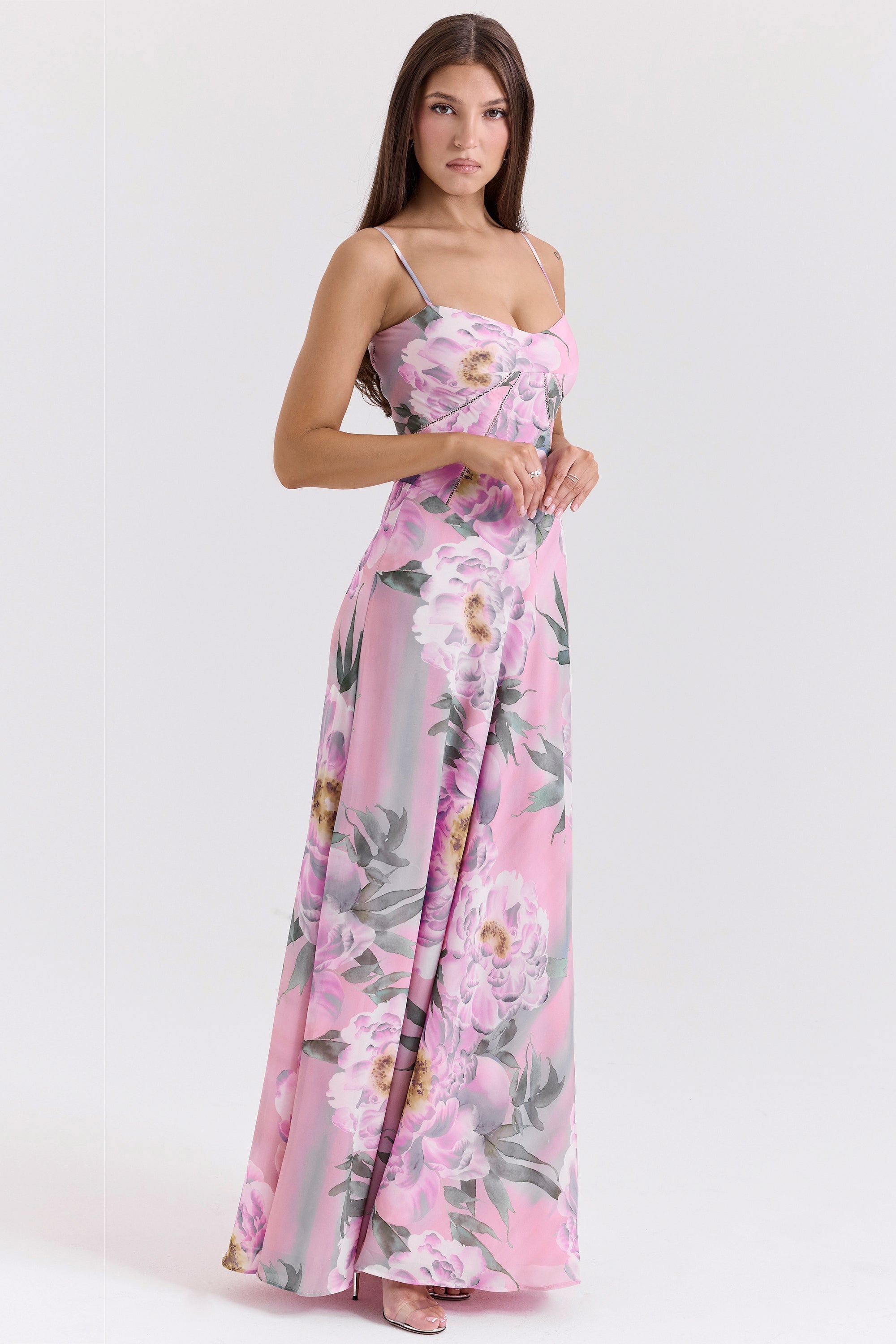 Seren – Rochie de Damă Maxi din Dantelă Florală Vintage