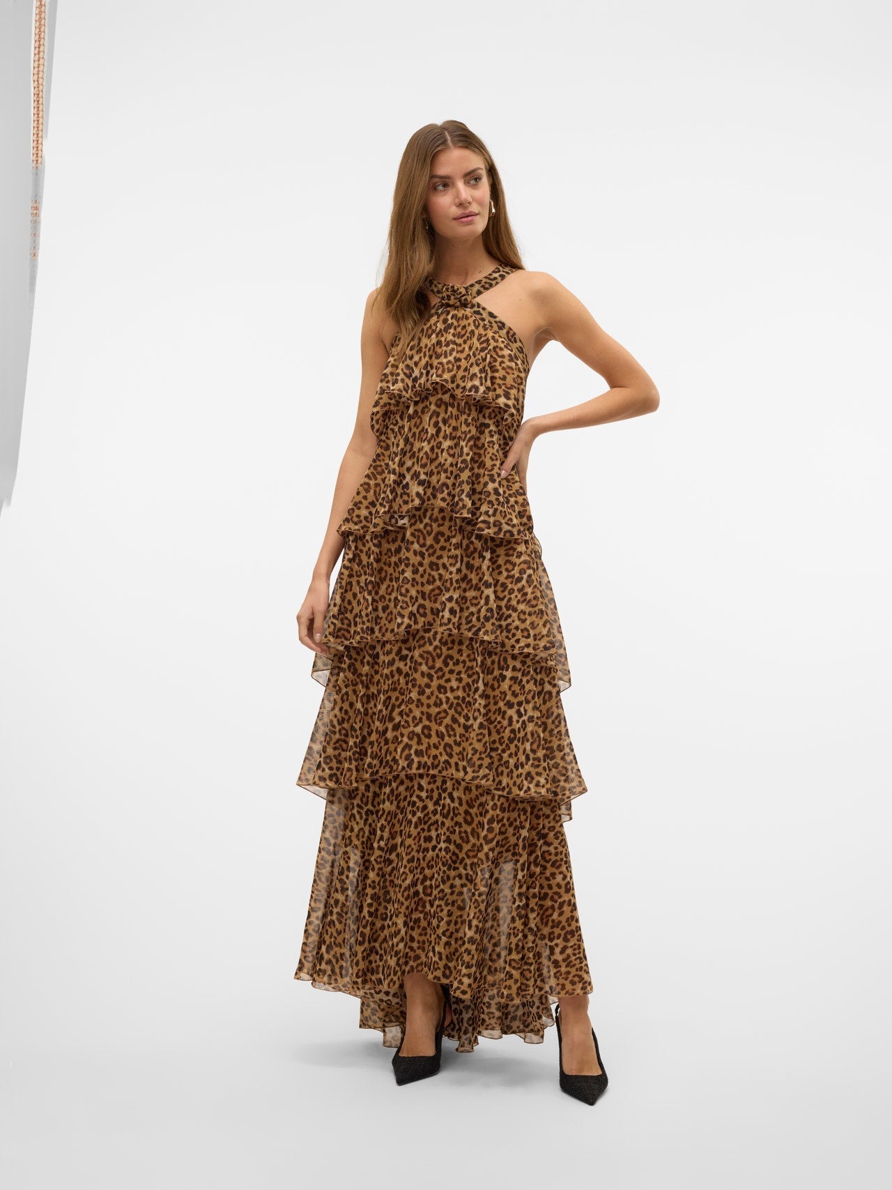 Vera – Rochie Maxi de Damă cu Volane Stratificate Elegantă